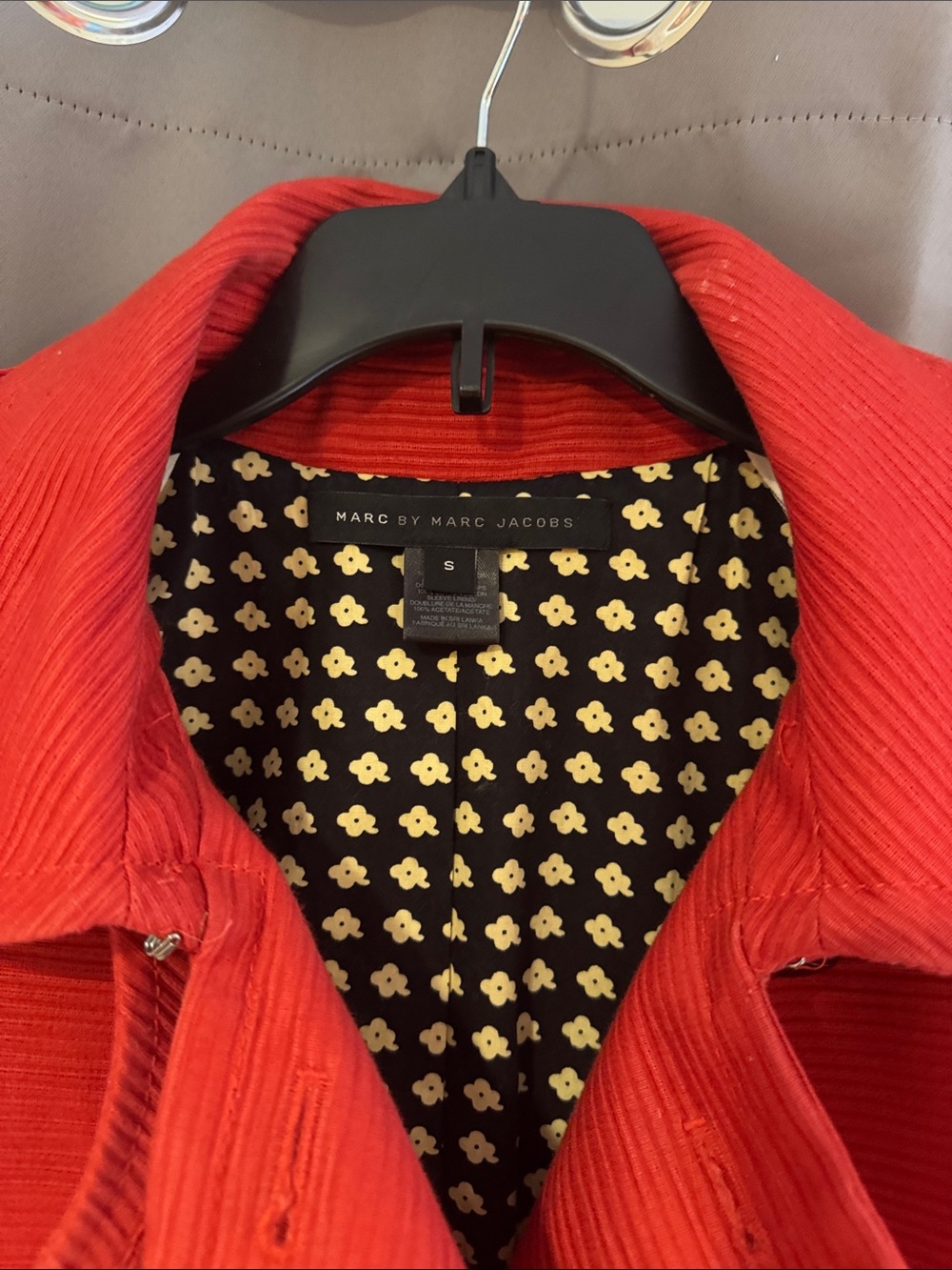 Marc by Marc Jacobs Bright Red Trench Coat with Floral Print Lining